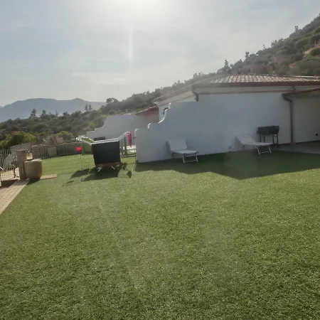 La Costa Est Con Vista Mare In Ogliastra Sardegna * Tertenìa