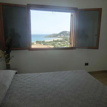 La Costa Est Con Vista Mare In Ogliastra Sardegna Tertenìa