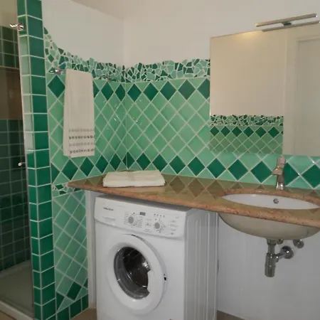 La Costa Est Con Vista Mare In Ogliastra Sardegna * Tertenìa